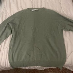 Long sleeve basic essential top